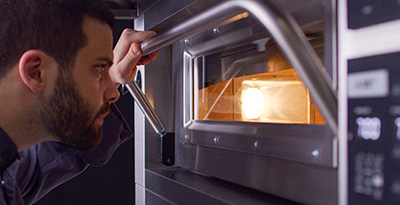 烤爐特色：高效能